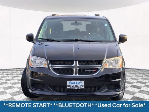 Used 2016 Dodge Grand Caravan SXT w/ UConnect Hands-Free Group image 2