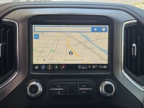 Used 2021 GMC Sierra 2500 Denali w/ Denali Ultimate Package AWD/4WD image 14