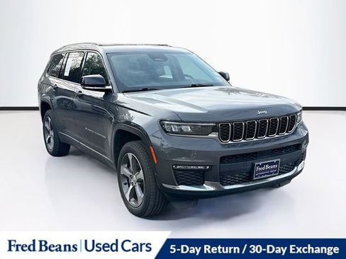 Used 2023 Jeep Grand Cherokee L Limited AWD/4WD image 1