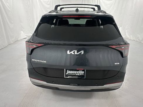 New 2026 Kia Sportage EX w/ EX Panoramic Sunroof Package image 4