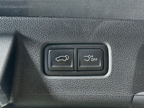 Used 2025 Kia Telluride S FWD image 32
