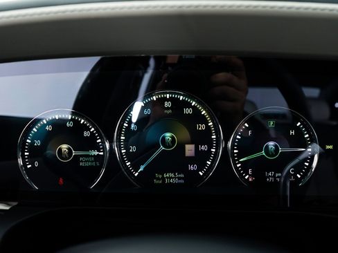 Certified 2022 Rolls-Royce Ghost w/ Ghost Package image 23