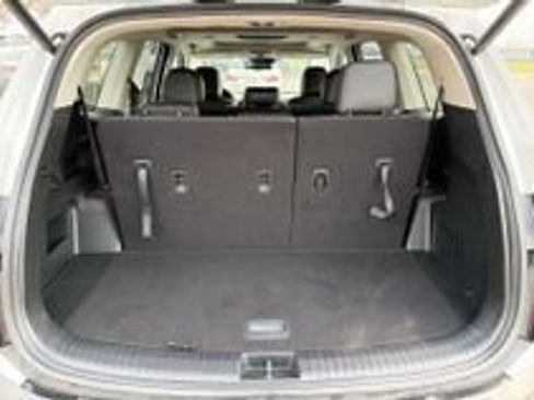 Used 2022 Kia Telluride EX image 29