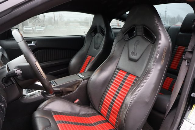 Used 2012 Ford Mustang Shelby GT500 w/ SVT Performance Pkg RWD image 5