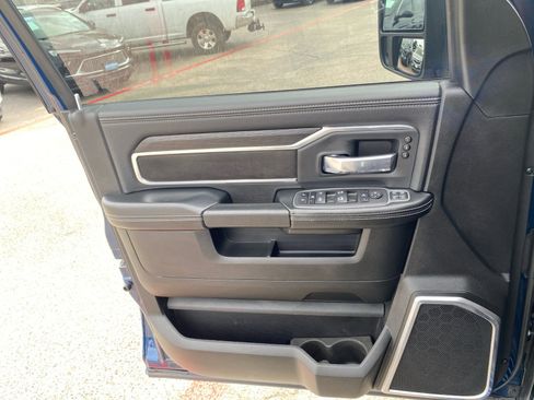 Used 2023 RAM 2500 Laramie image 30