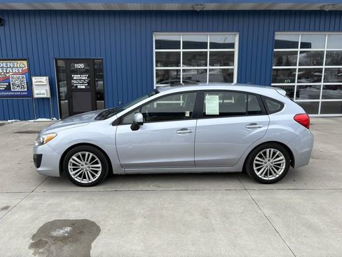 Used 2014 Subaru Impreza 2.0i Premium image 1