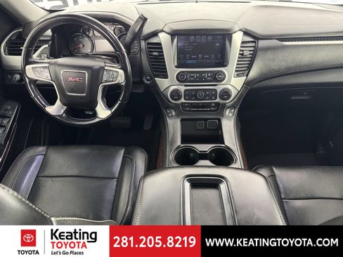 Used 2020 GMC Yukon XL SLT AWD/4WD image 20