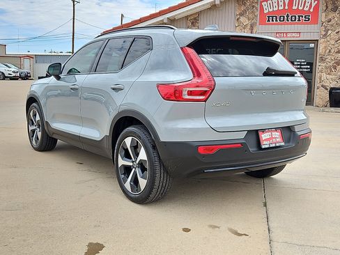 Used 2026 Volvo XC40 B5 Plus w/ Protection Package Premier AWD/4WD image 2