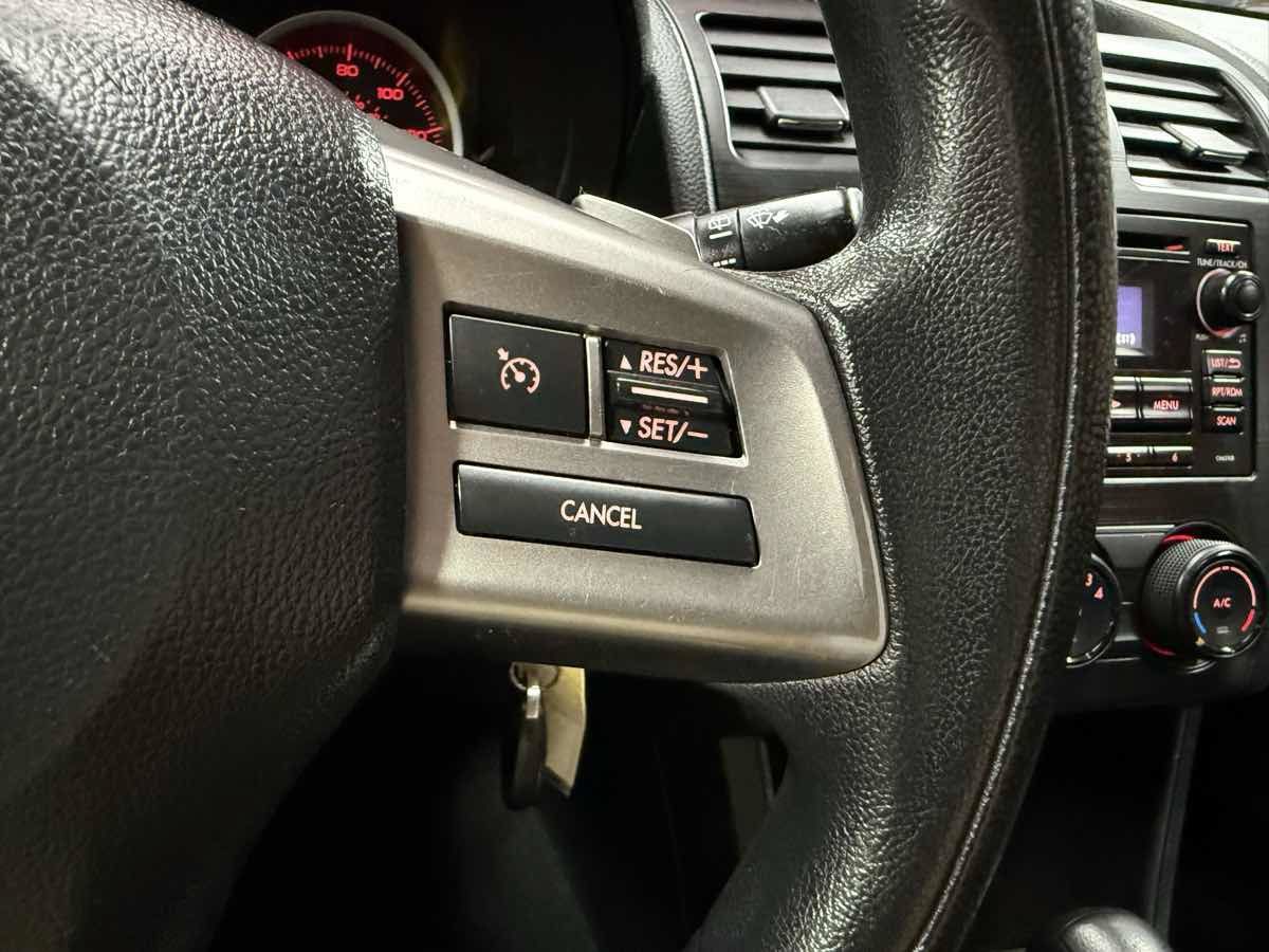 Used 2014 Subaru Crosstrek 2.0i Premium AWD/4WD image 14