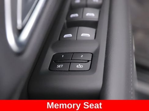 Used 2023 Chevrolet Tahoe LT w/ Luxury Package AWD/4WD image 21