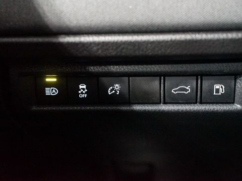 Certified 2025 Toyota Camry LE image 24