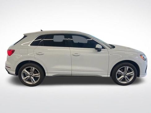 Used 2021 Audi Q3 2.0T Premium w/ Convenience Package image 12