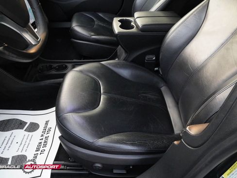 Used 2014 Tesla Model S 85 image 19