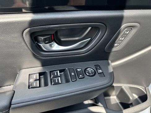 Used 2024 Honda Pilot EX-L image 9