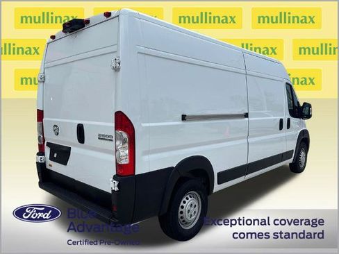 Used 2024 RAM ProMaster 2500 w/ Convenience Group FWD image 4