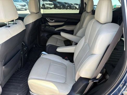 Used 2020 Subaru Ascent Limited AWD/4WD image 10