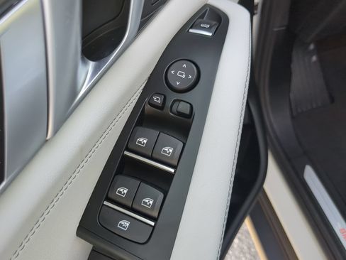 Used 2025 BMW X5 xDrive40i w/ Premium Package AWD/4WD image 55