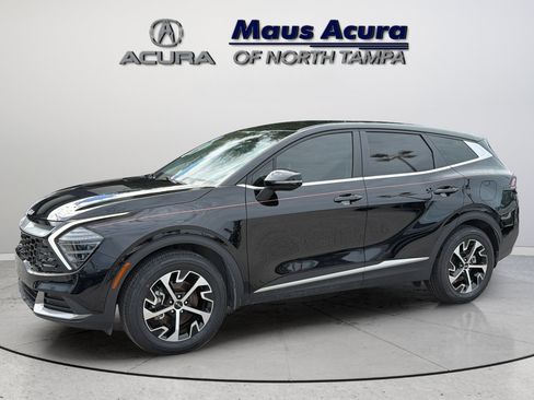 Used 2025 Kia Sportage EX FWD image 5
