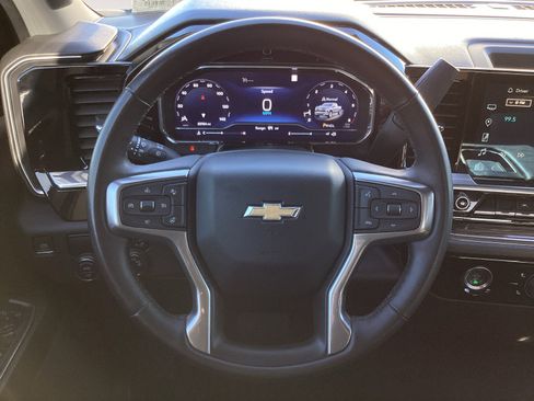 Certified 2023 Chevrolet Silverado 1500 LT image 17