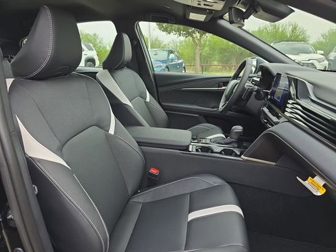 New 2026 Toyota Camry SE FWD image 10