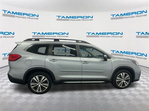 Used 2022 Subaru Ascent Limited w/ Technology Package image 6