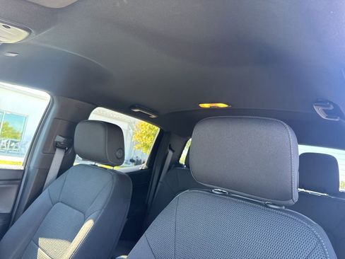 Certified 2024 Chevrolet Colorado LT w/ LT Convenience Package image 19