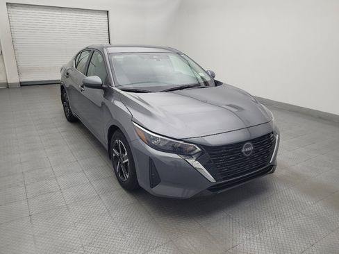 Used 2025 Nissan Sentra SV FWD image 13
