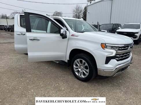 Used 2022 Chevrolet Silverado 1500 LTZ w/ LTZ Premium Package image 39