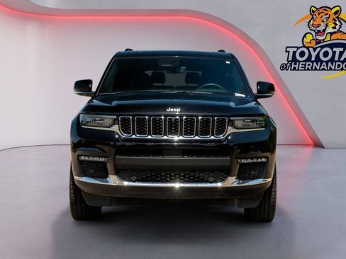 Used 2024 Jeep Grand Cherokee L Limited w/ Luxury Tech Group II AWD/4WD image 2