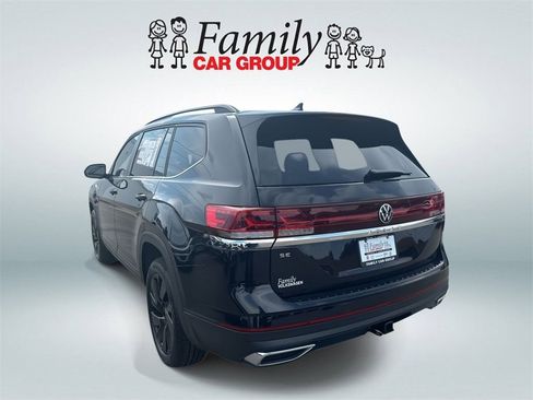 New 2026 Volkswagen Atlas SE image 4