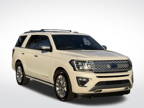 Used 2019 Ford Expedition Platinum image 12