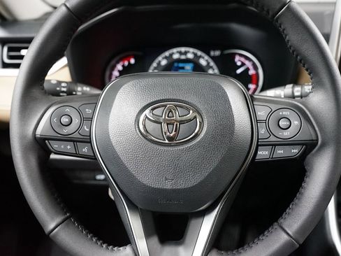 Used 2024 Toyota RAV4 XLE Premium image 12