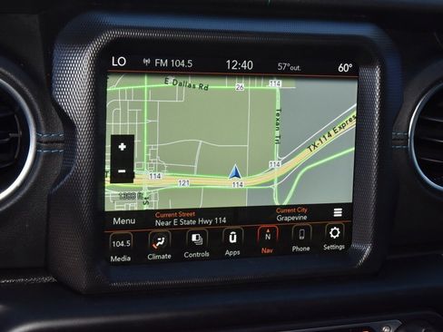 Used 2023 Jeep Wrangler Unlimited Rubicon 4xe w/ Steel Bumper Group image 28