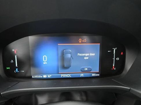 Used 2025 Ford Escape Active AWD/4WD image 15