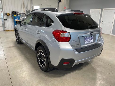 Used 2016 Subaru Crosstrek 2.0i Premium AWD/4WD image 5
