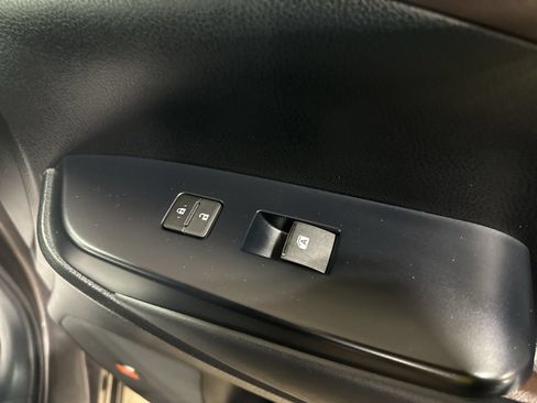 Used 2019 Toyota Highlander Limited w/ Protection Package #3 AWD/4WD image 49