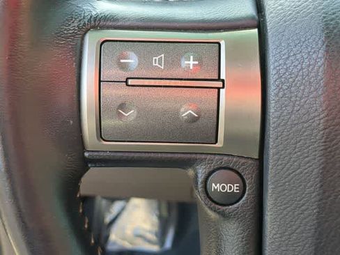 Used 2012 Lexus GX 460 w/ Comfort Plus Pkg image 24