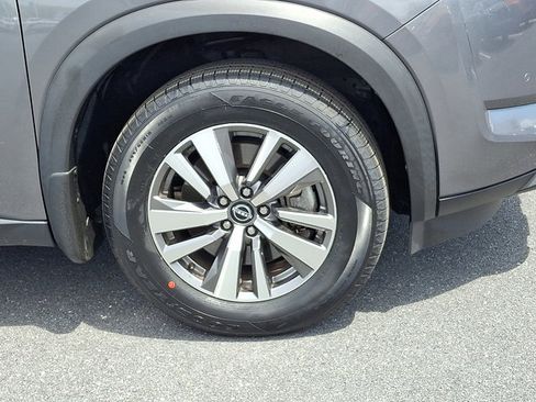 Used 2023 Nissan Pathfinder SL w/ Lighting Package (N92) AWD/4WD image 8