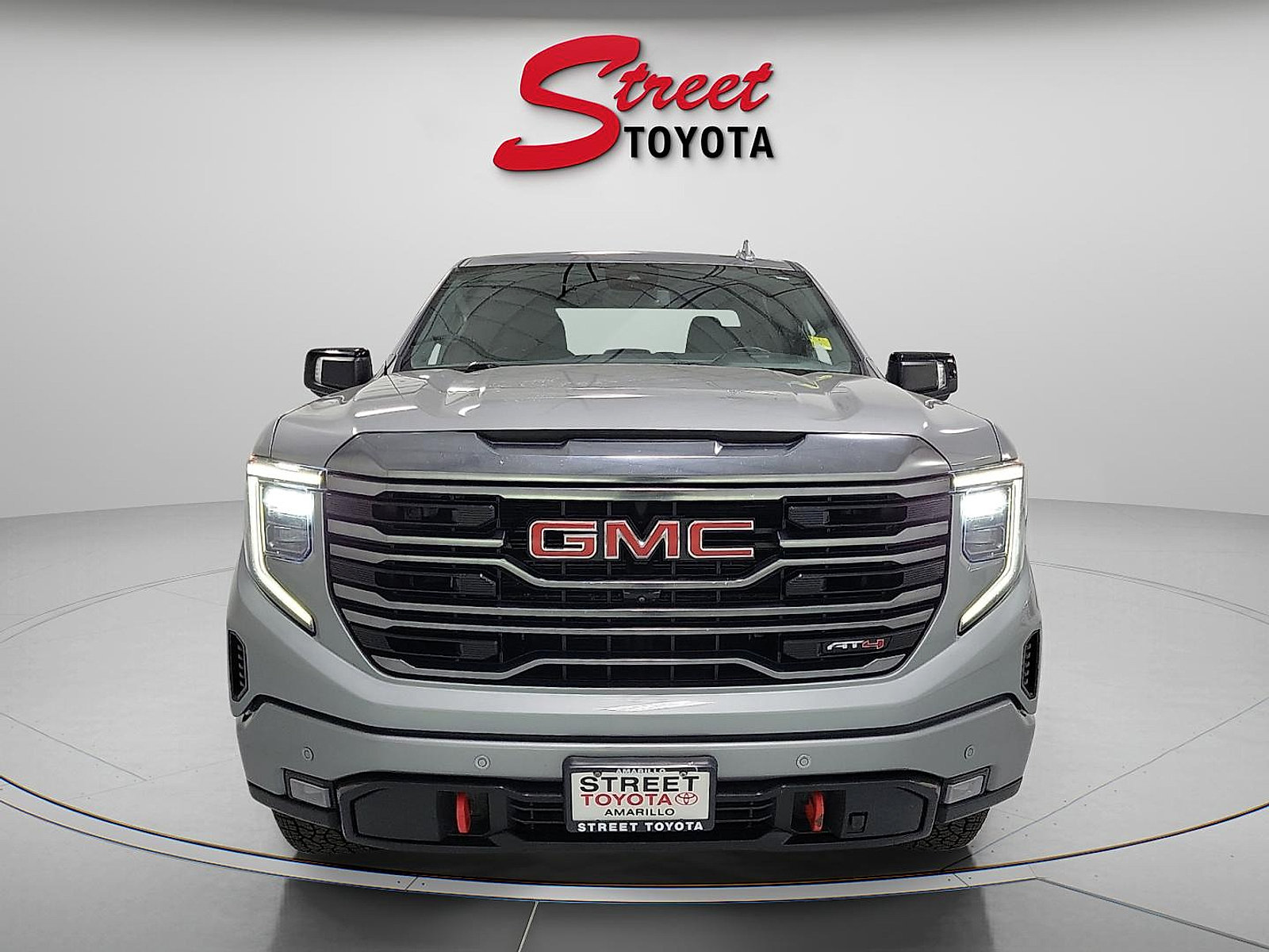 Used 2024 GMC Sierra 1500 AT4 AWD/4WD image 6