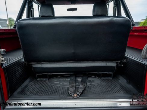 Used 1994 Land Rover Defender 90 AWD/4WD image 30