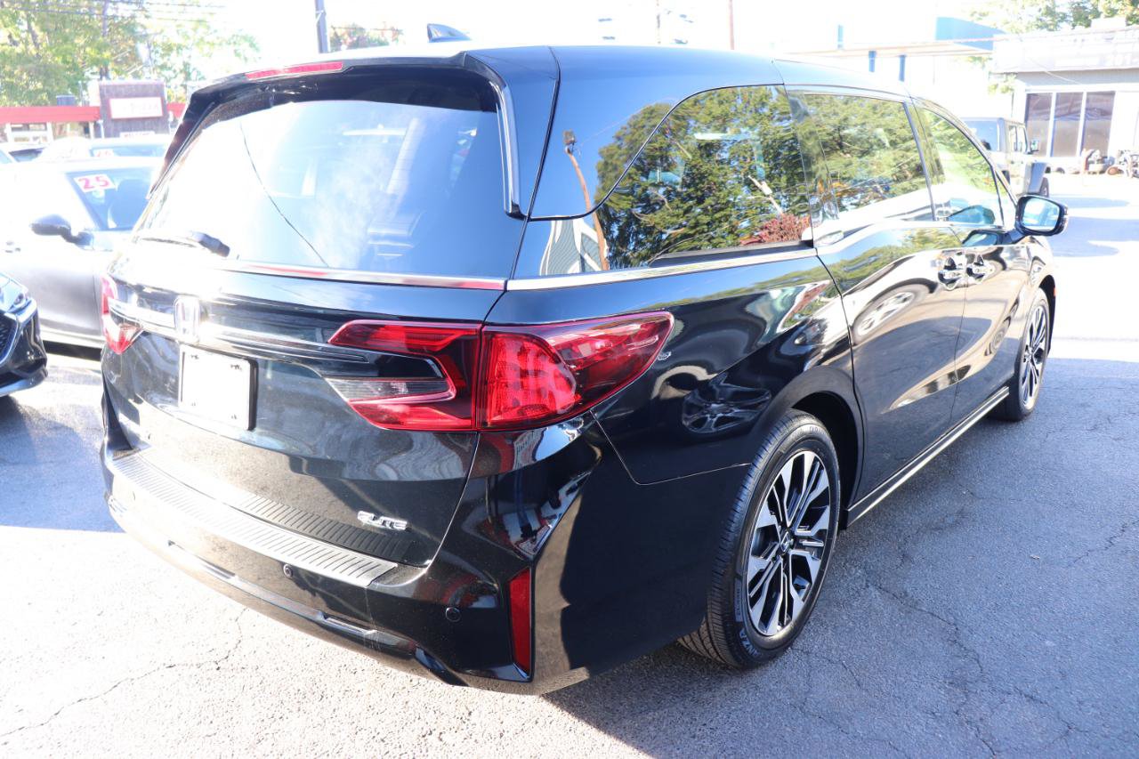 Used 2026 Honda Odyssey Elite image 5