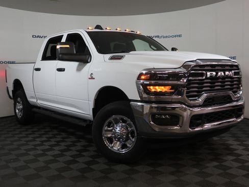 New 2026 RAM 2500 Tradesman image 2
