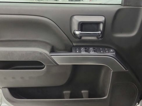 Used 2019 Chevrolet Silverado 1500 LT image 39