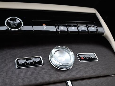 New 2027 Lincoln Navigator Reserve w/ Jet Appearance Package AWD/4WD image 28