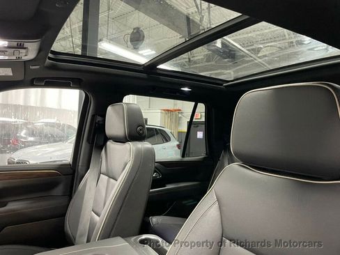 Used 2023 Chevrolet Tahoe Premier image 14