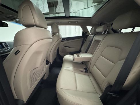 Used 2016 Hyundai Tucson Limited w/ Option Group 03 image 13