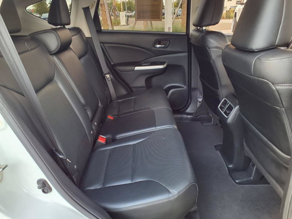 Used 2016 Honda CR-V Touring image 14