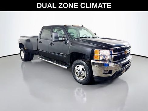 Used 2012 Chevrolet Silverado 3500 LTZ w/ LTZ Plus Package AWD/4WD image 2