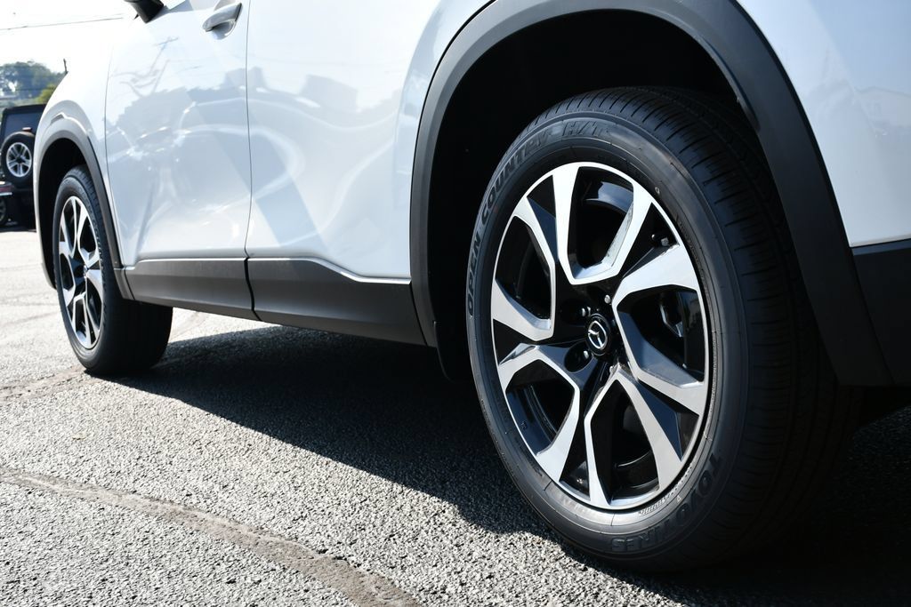 New 2026 MAZDA CX-5 Preferred AWD/4WD image 9