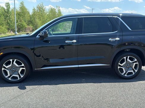 Used 2025 Hyundai Palisade SEL AWD/4WD image 12